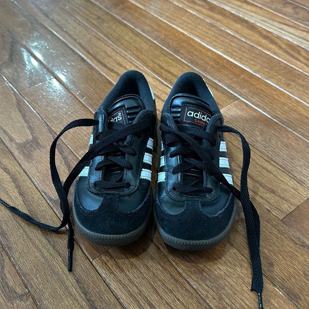 Unisex adidas soccer shoes